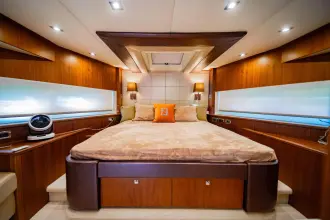 Thumbnail von Sunseeker 88 Yacht