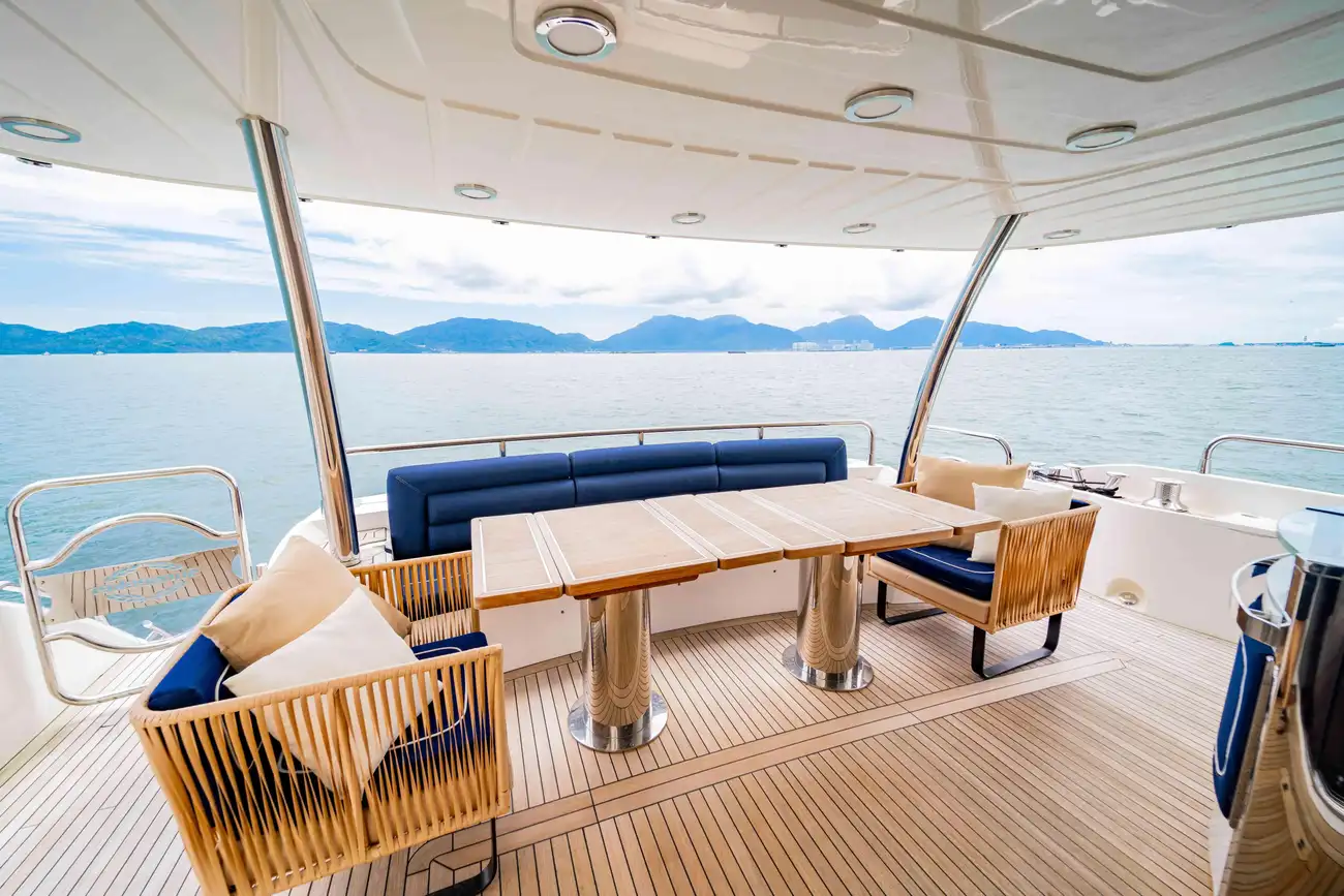 Thumbnail von Sunseeker 88 Yacht