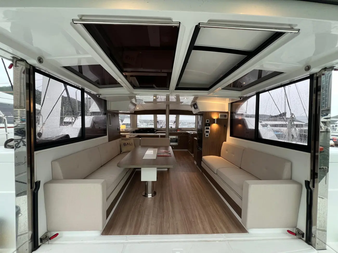 Thumbnail von Bali Catspace Sail Bali CATSPACE