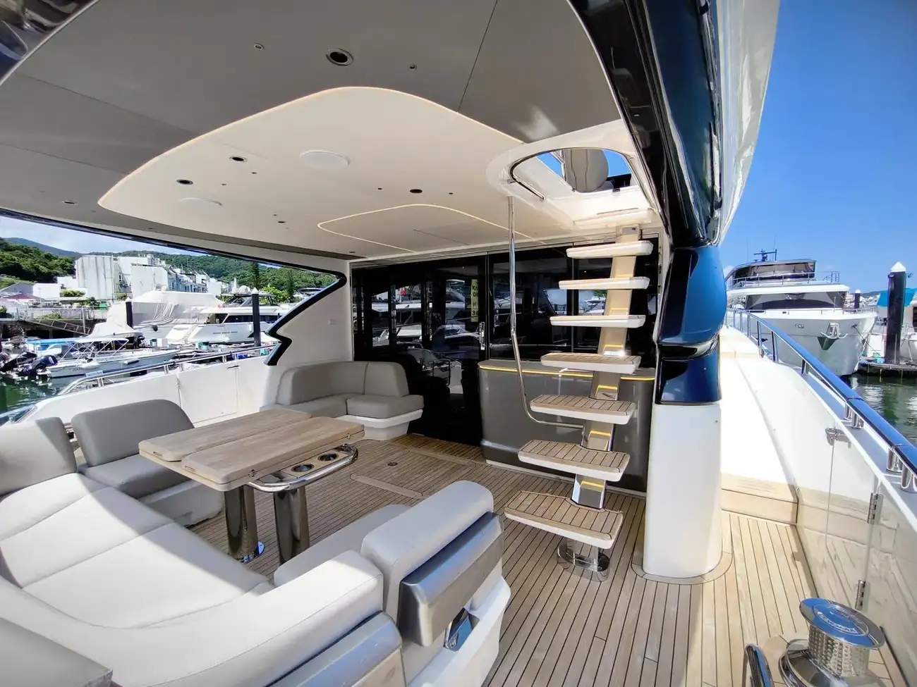 Thumbnail von プリンセス S72