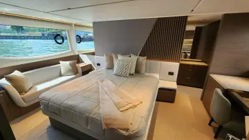 Thumbnail von Princess S72