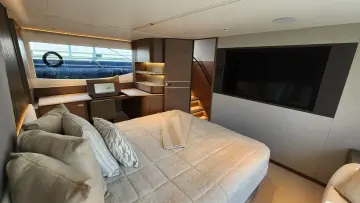 Thumbnail von Princess S72