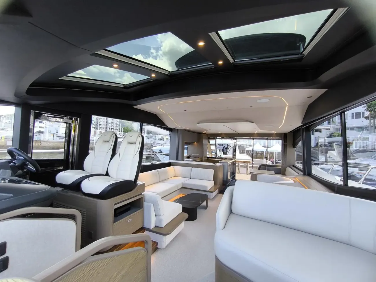 Thumbnail von プリンセス S72