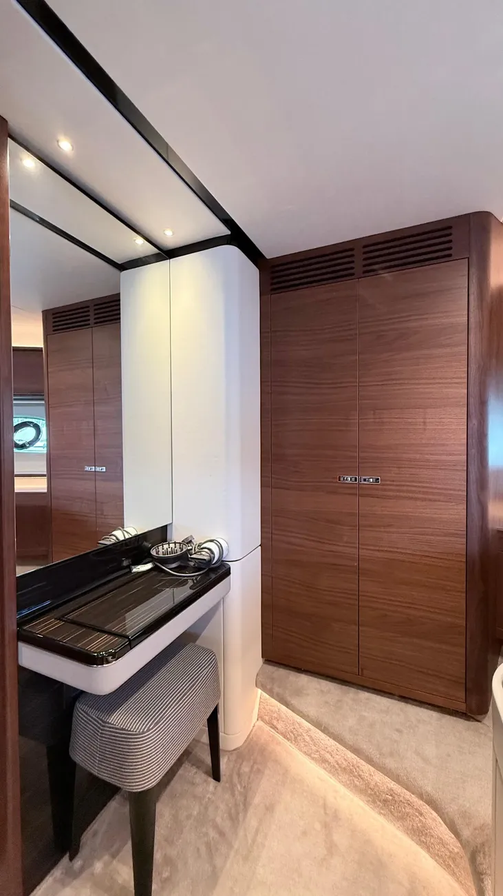 Thumbnail von Princezna Y78