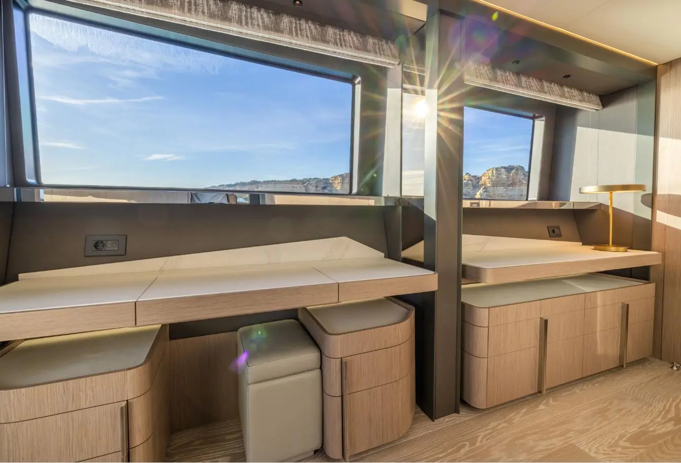 Thumbnail von Sunseeker 100 Yacht