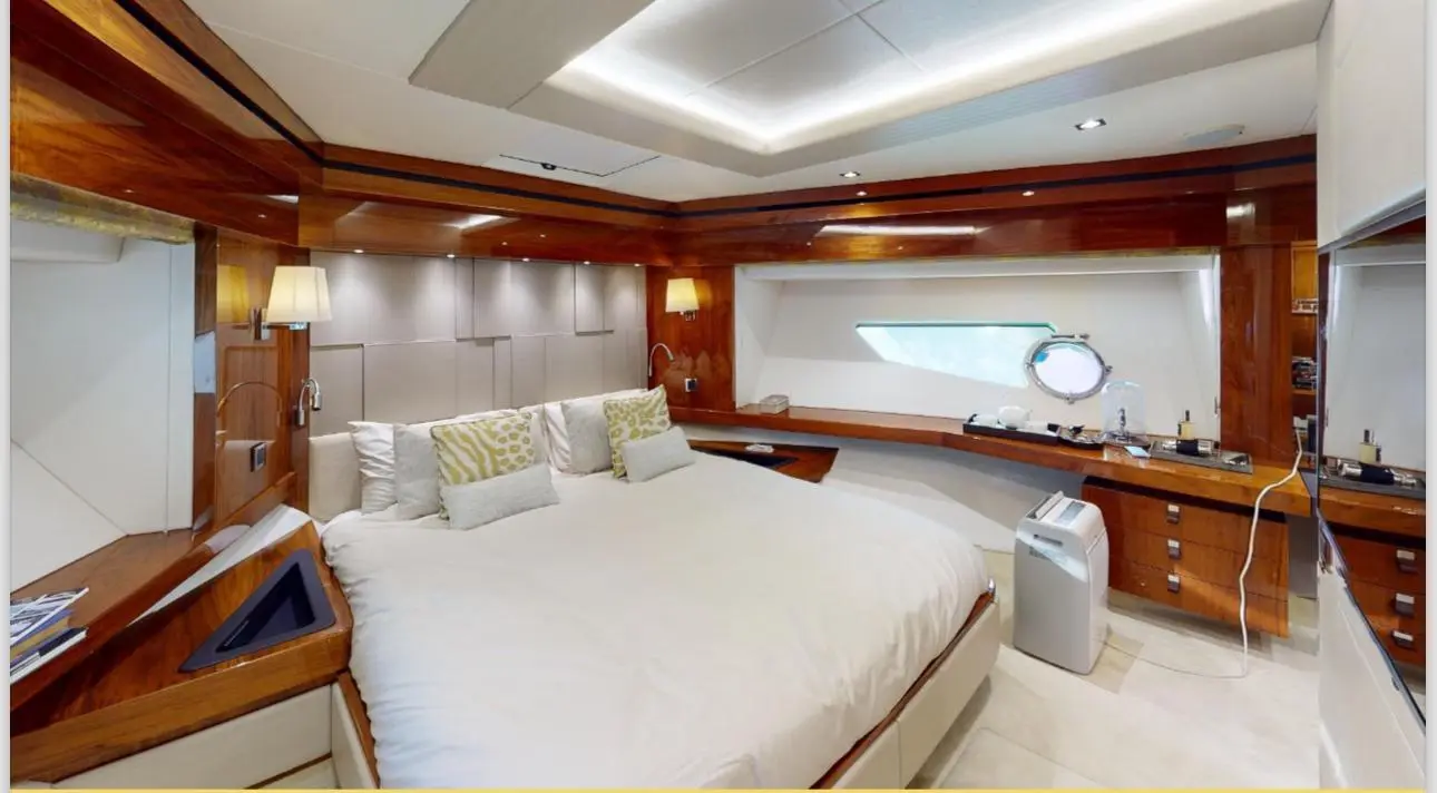 Thumbnail von Sunseeker 86 Yacht