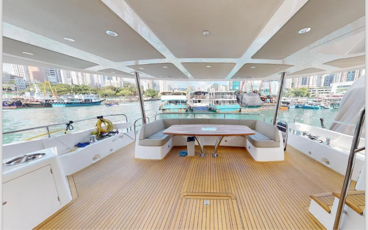 Thumbnail von Sunseeker 86 Yacht