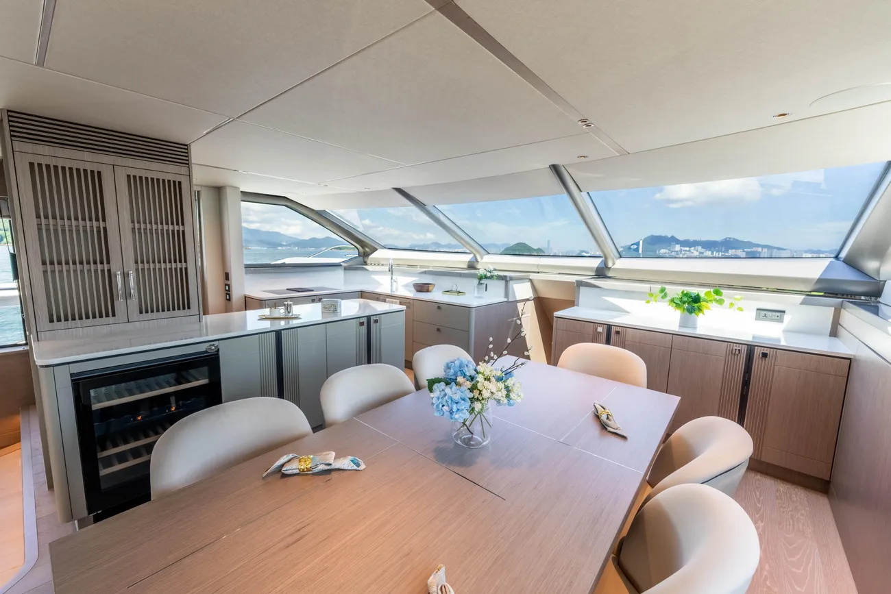 Thumbnail von Sunseeker 	Ocean 90 Enclosed