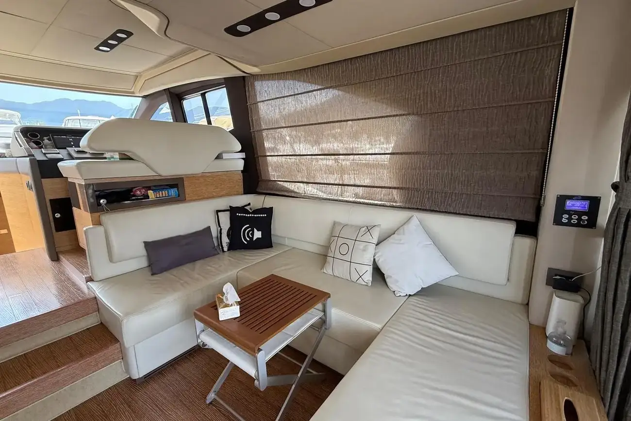 Thumbnail von Azimut 50