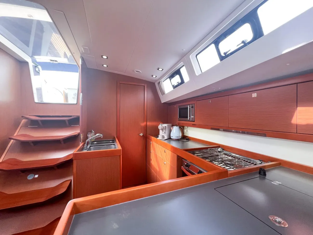 Thumbnail von Beneteau Oceanis 48 10103040