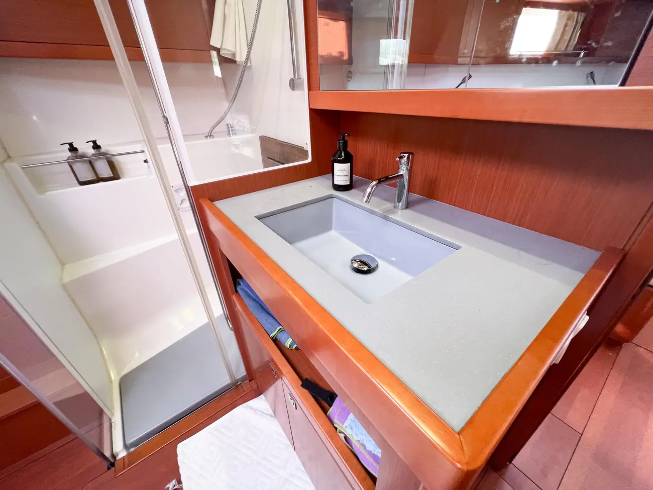 Thumbnail von Beneteau Oceanis 48 10103040