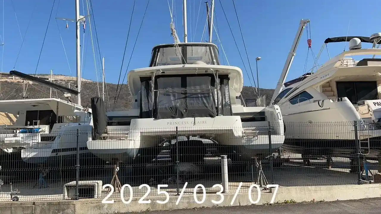 Thumbnail von Лагуна 50