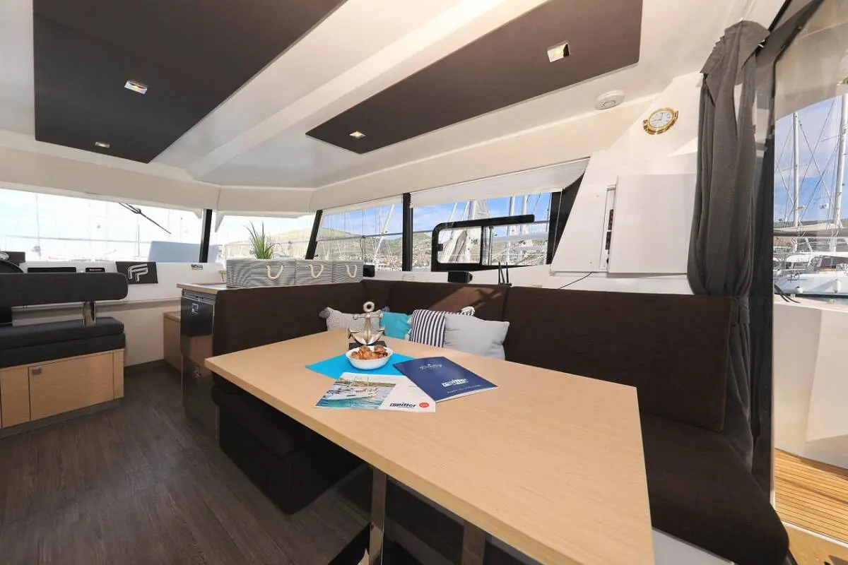 Thumbnail von Fountaine Pajot MY 37