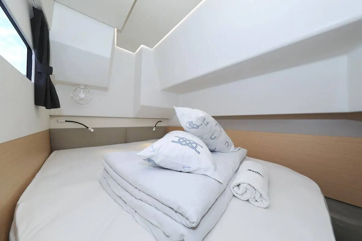 Thumbnail von Fountaine Pajot MY 37