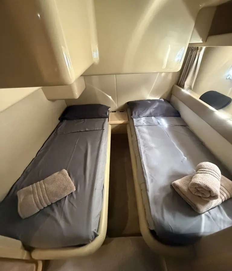 Thumbnail von Ferretti Yachts 460 Fly