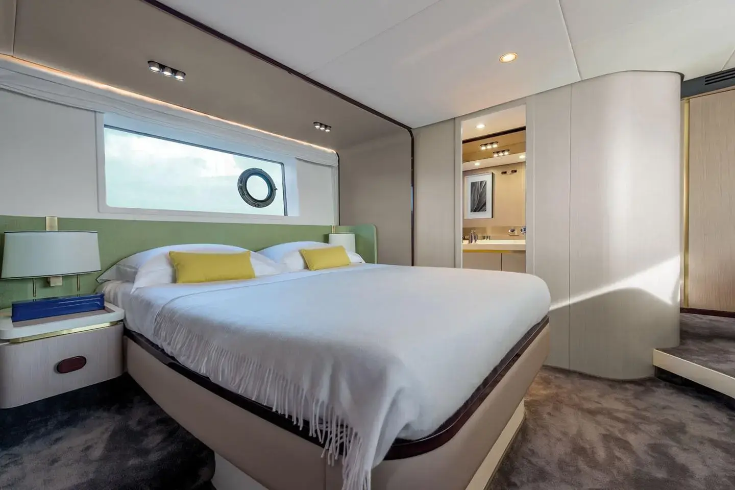 Thumbnail von Azimut 60