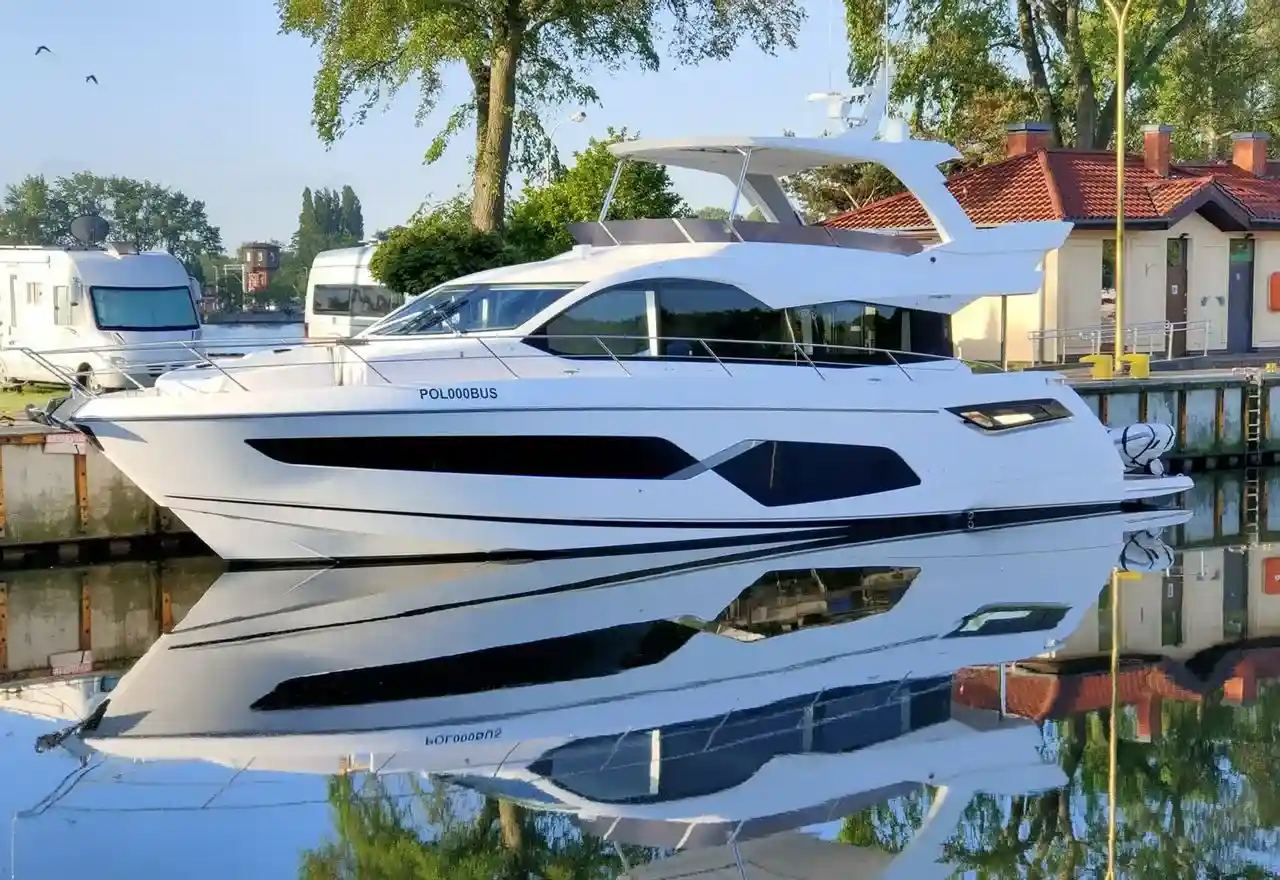 Sunseeker Manhattan 68 ELIXA