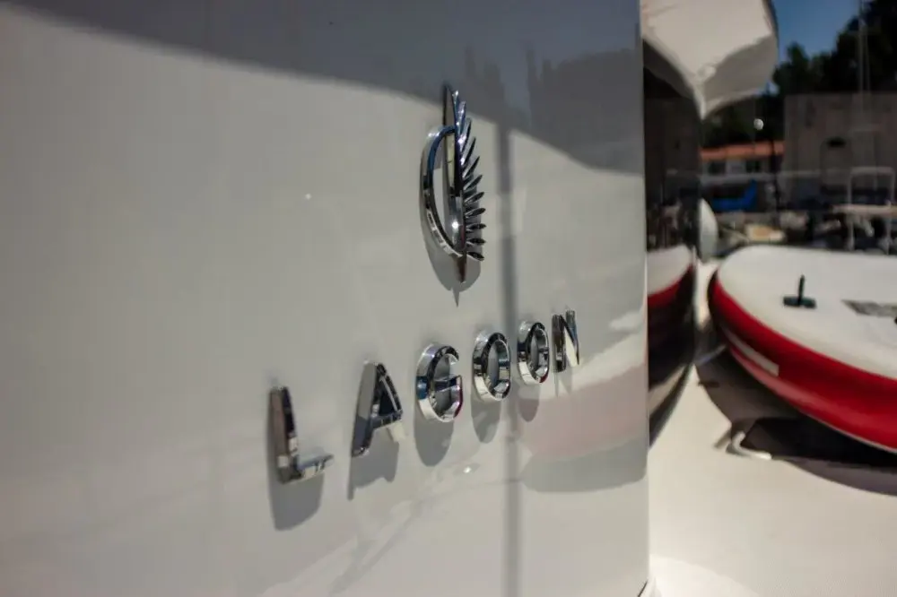 Thumbnail von Лагуна 450