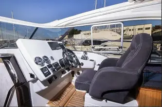 Thumbnail von Marex 360 Cabriolet Cruiser True North