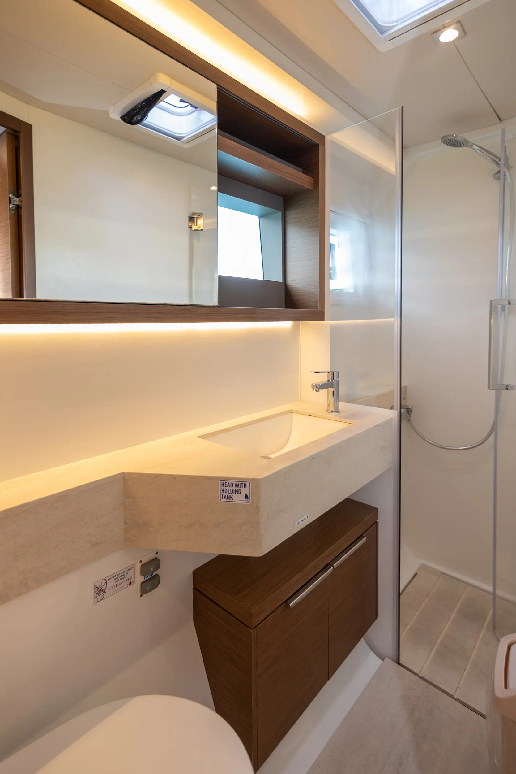 Thumbnail von Lagoon 50 KATKA