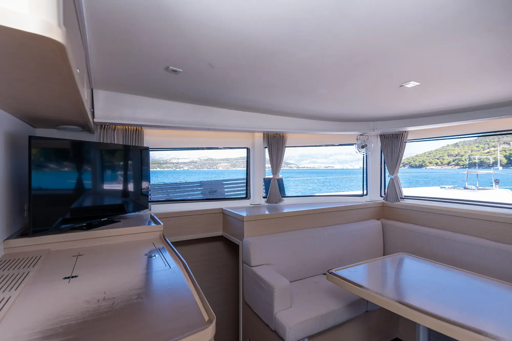 Thumbnail von Lagoon 42 NOUS TROUVER