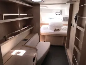 Thumbnail von Lagoon 42 VIND ONS