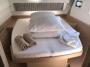 Thumbnail von Lagoon 42 VIND ONS