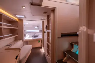 Thumbnail von Lagoon 42 VIND ONS