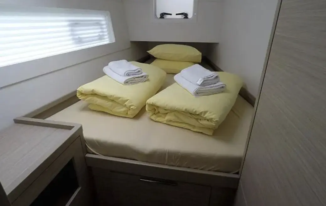 Thumbnail von Lagoon 40 Duplo II