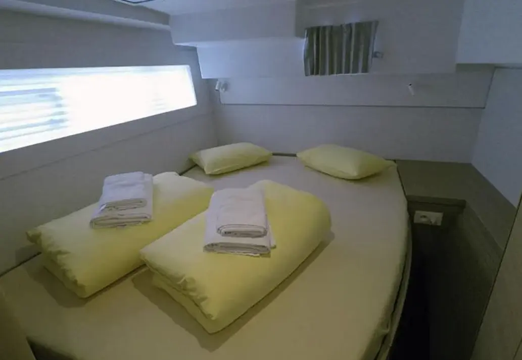 Thumbnail von Lagoon 40 Duplo II