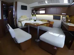 Thumbnail von Beneteau Oceanis 45 Neška II