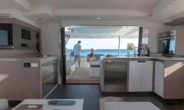 Thumbnail von Fountaine Pajot Elba 45