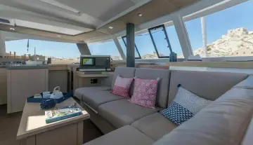 Thumbnail von Fountaine Pajot Astrea 42