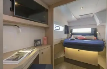 Thumbnail von Fountaine Pajot Astrea 42