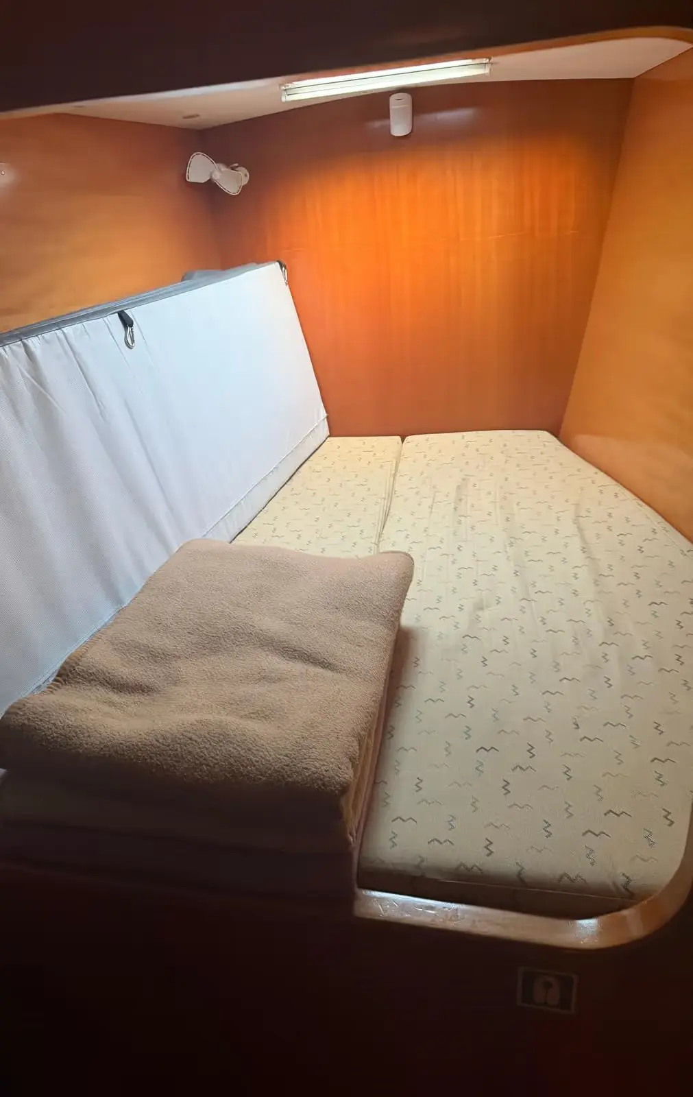 Thumbnail von Lagoon 410 SERIE 2