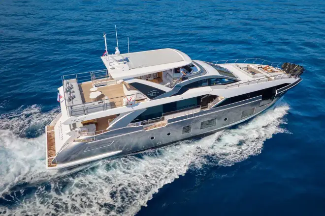Azimut Grande 27M Aluminia Too