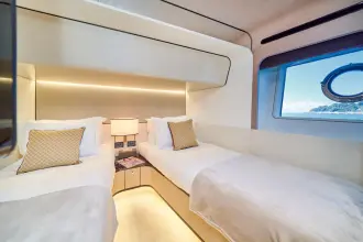 Thumbnail von Azimut Grande 27M Aluminia Too