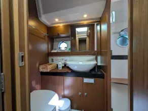 Thumbnail von Bavaria Virtess 420 Fly