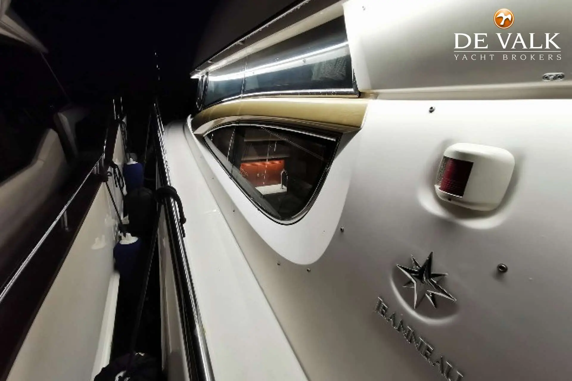 Thumbnail von Prestige 46 Flybridge