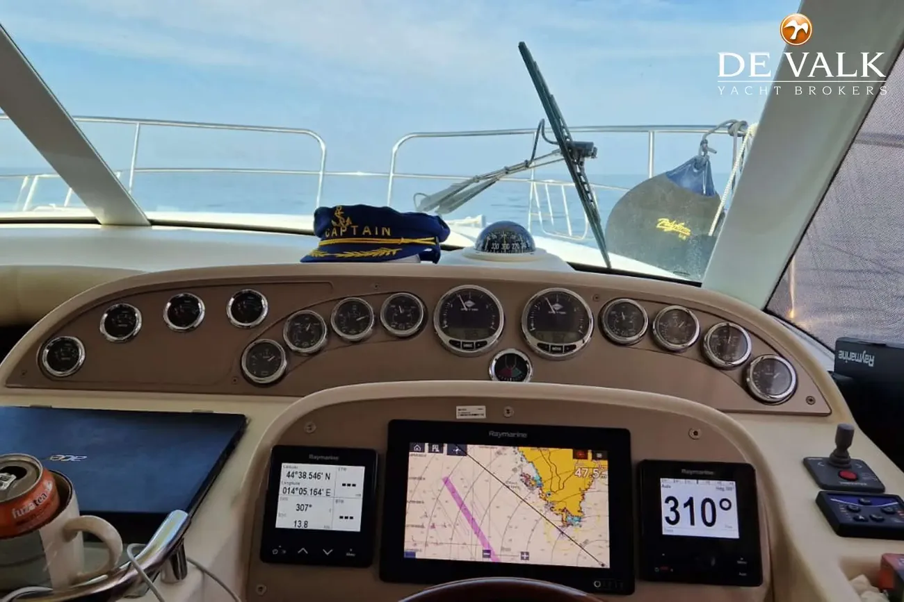 Thumbnail von Prestige 46 Flybridge