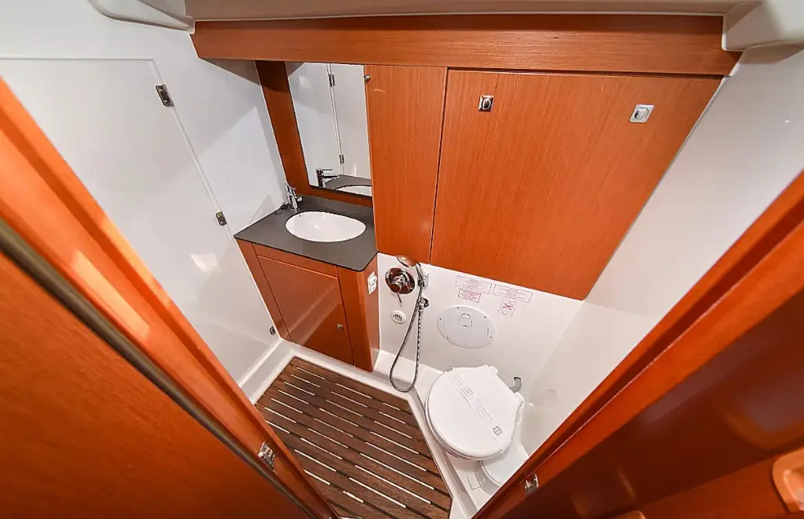 Thumbnail von Bavaria Cruiser 56