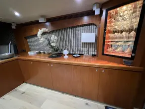 Thumbnail von Elegance 64