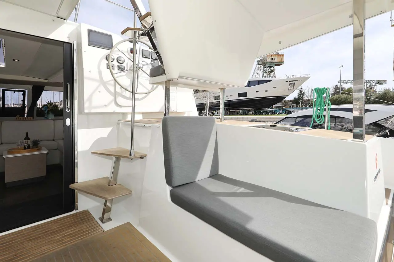 Thumbnail von Fountaine Pajot Isla 40