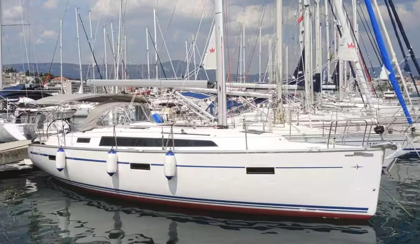 Thumbnail von Bavaria Cruiser 37
