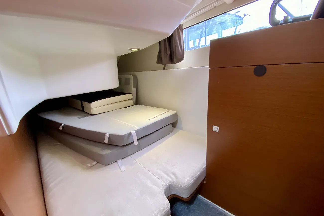 Thumbnail von Jeanneau NC9