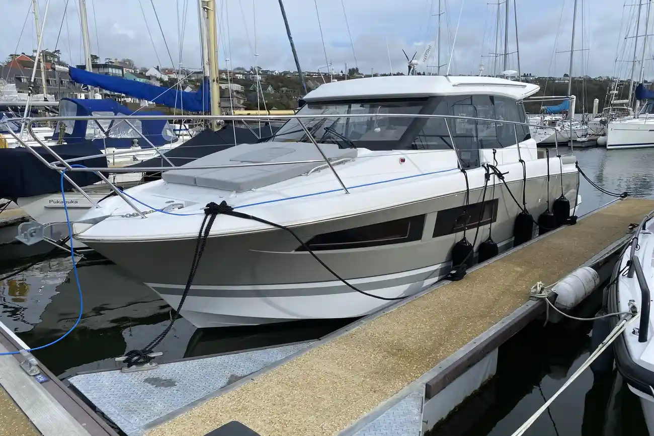 Thumbnail von Jeanneau NC9