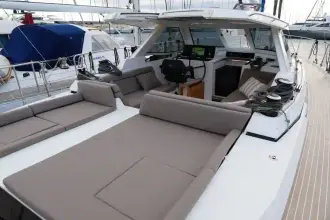 Thumbnail von Amel 50