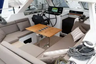 Thumbnail von Amel 50