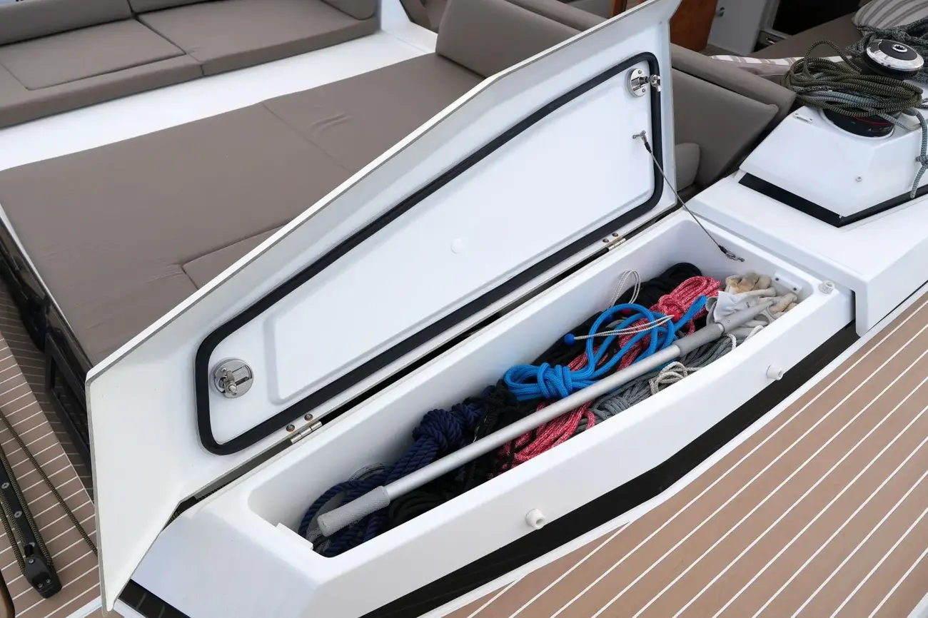 Thumbnail von Amel 50