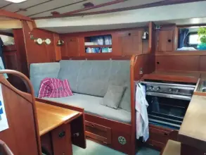 Thumbnail von Hallberg-Rassy 352